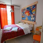 Shine Daire Napoli